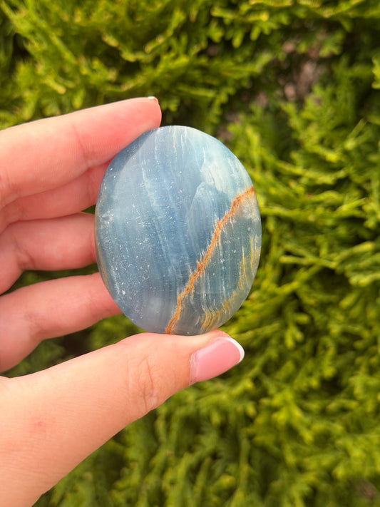 Blue Onyx Palm Stone