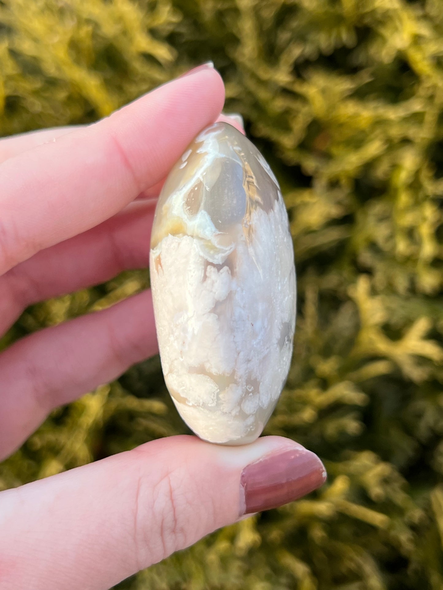 Flower Agate Palm Stone