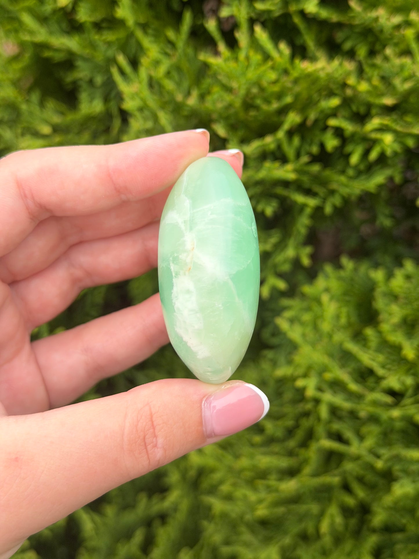 Pistachio Calcite Palm Stone