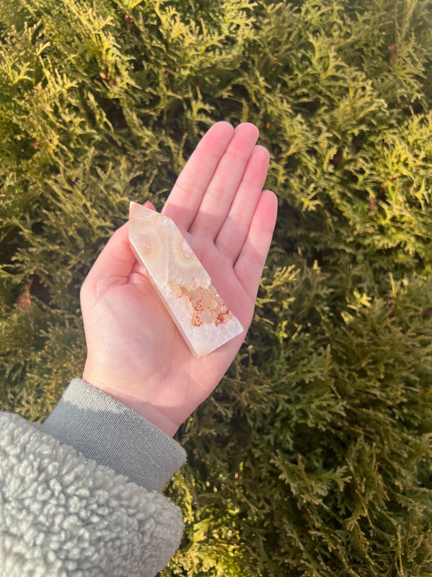 Druzy Flower Agate Tower