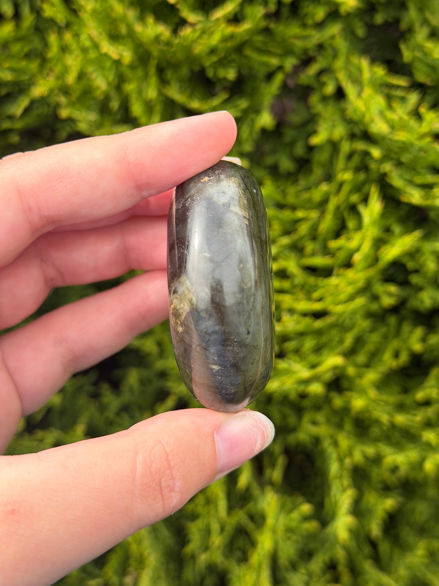 Small Labradorite Palm Stone