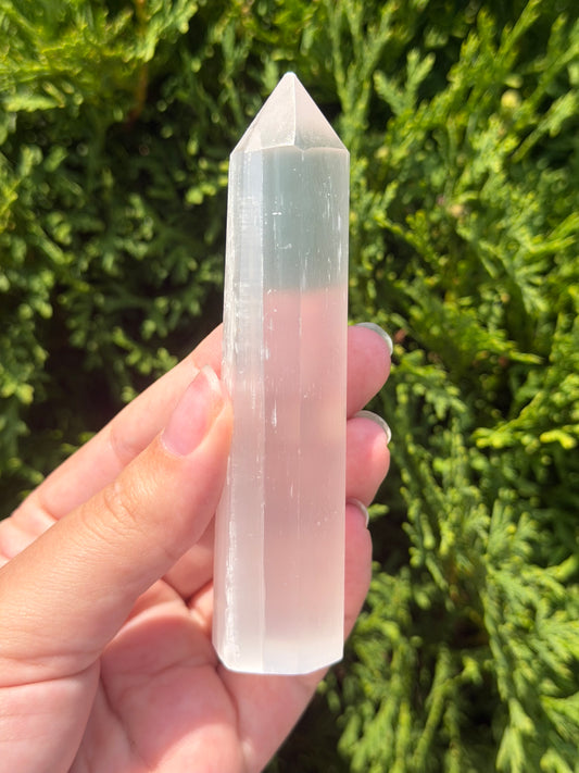 Selenite Point
