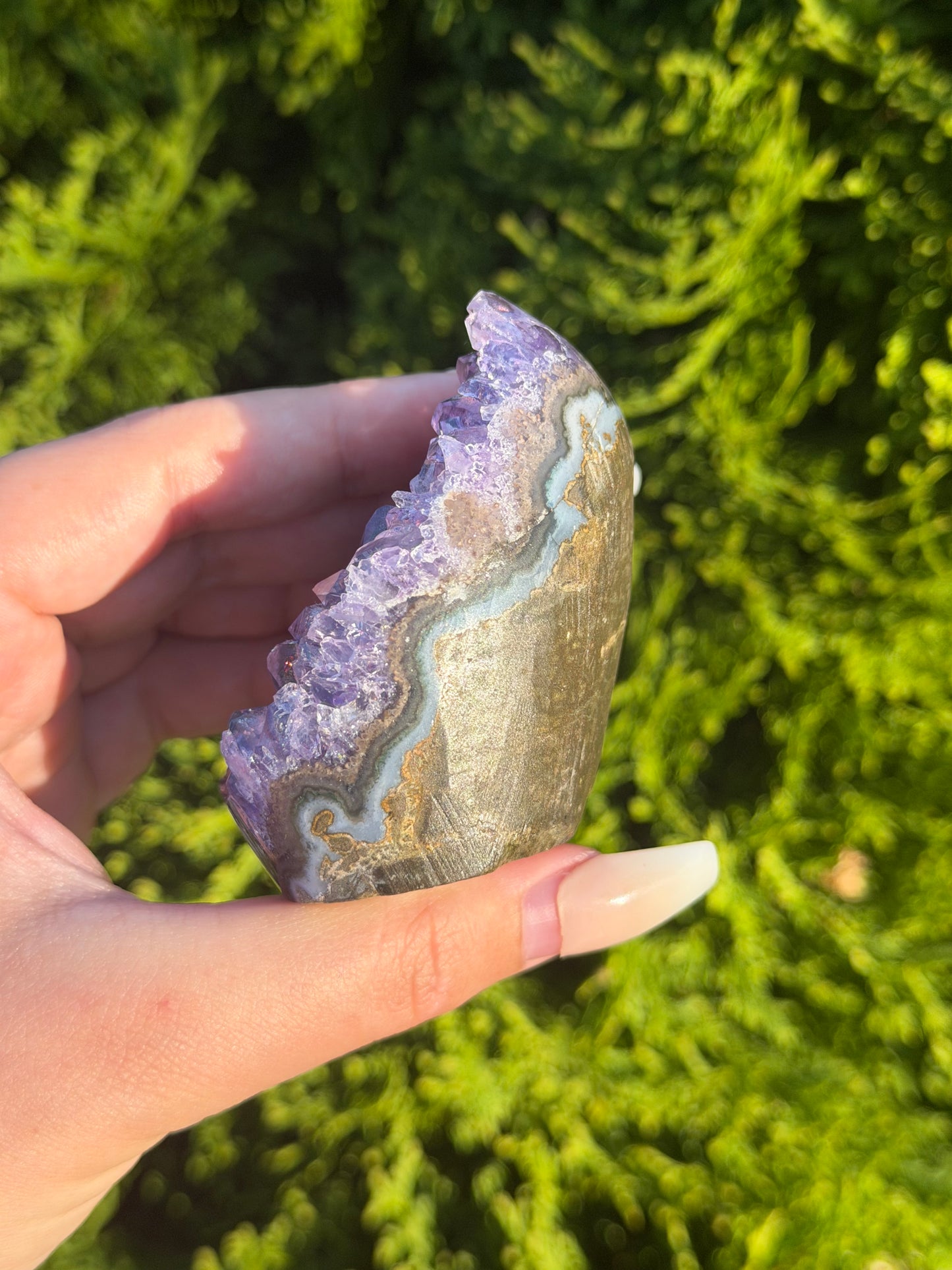 Amethyst Cut Base