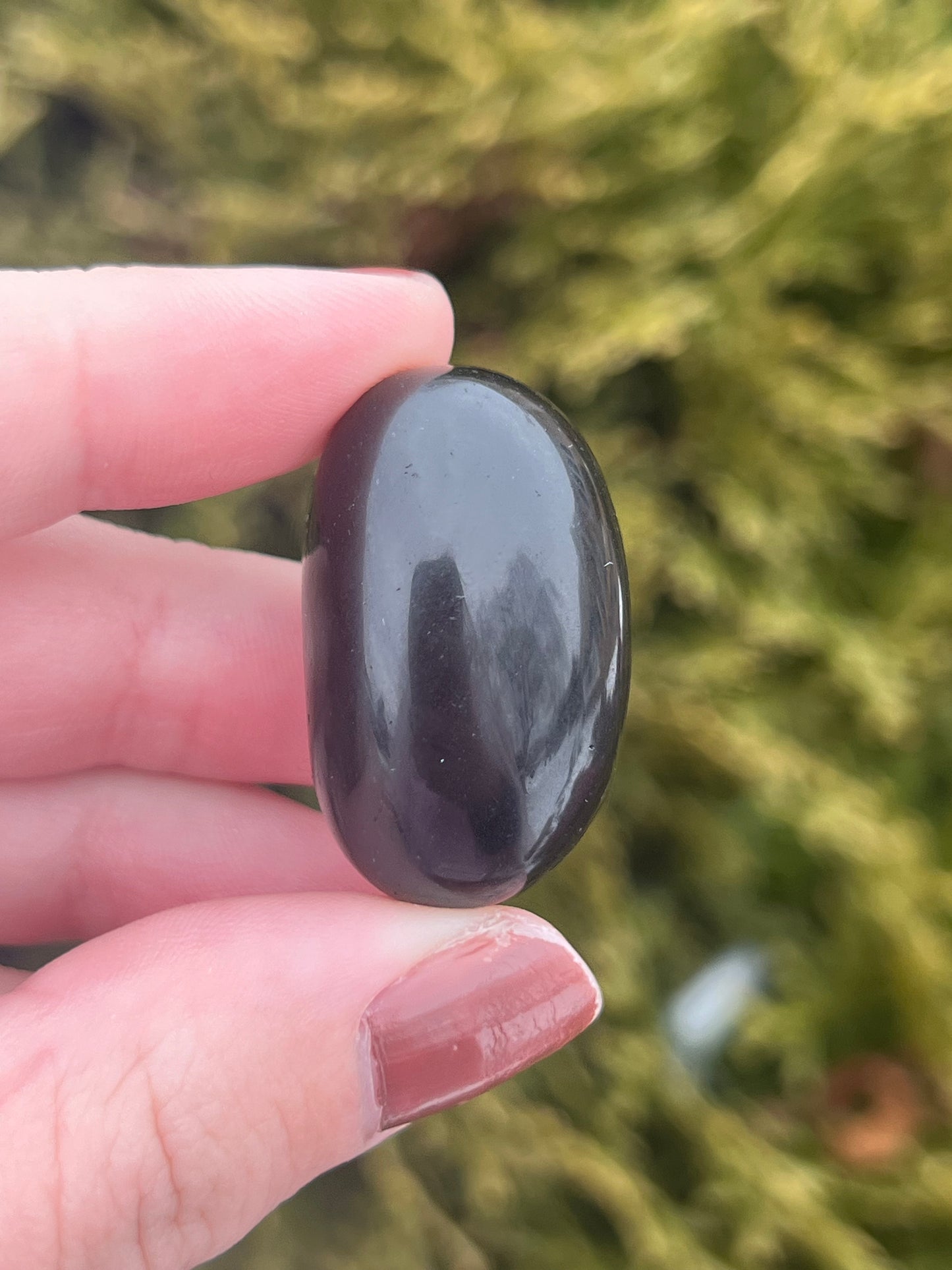 Black Obsidian Tumbled Stone