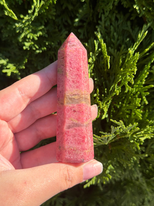 Rhodonite Point