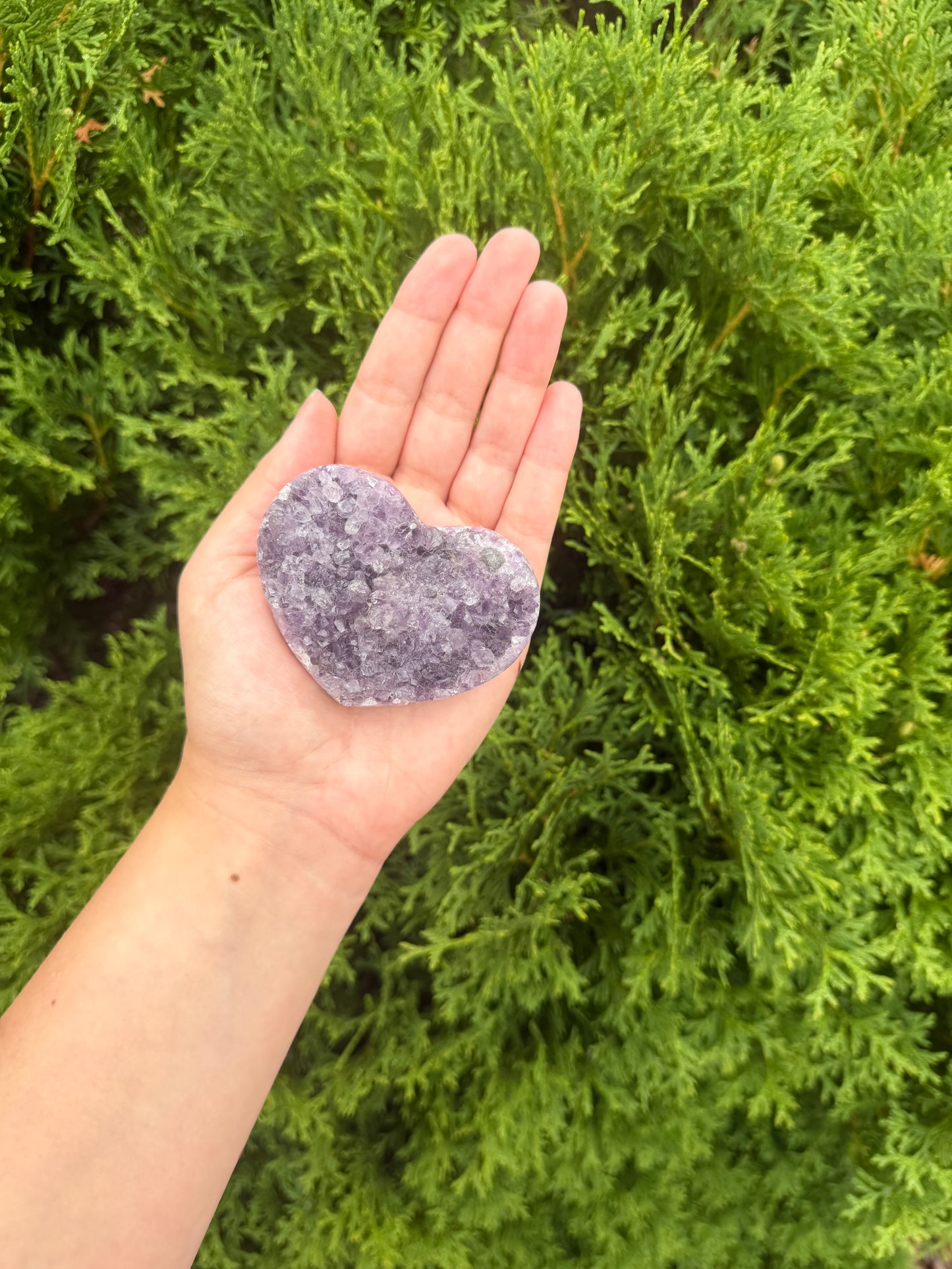 Druzy Amethyst Heart on Stand