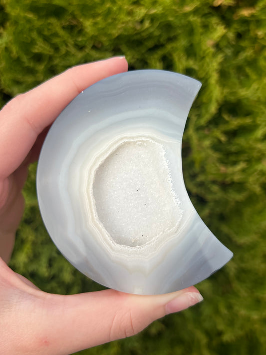 Agate Moon